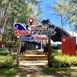 Relax De Tuwah Beach Resort