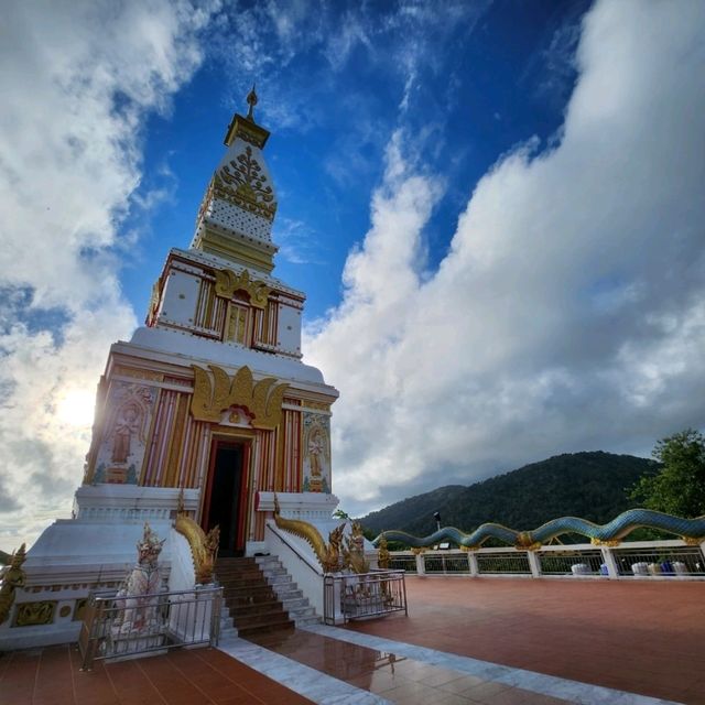 วัดดอยเทพนิมิต จุดชมวิวลับๆเมืองภูเก็ต