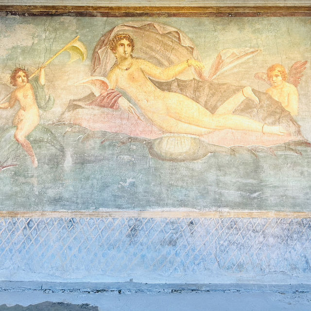Pompeii resurgence as a bustling city once again