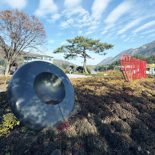Art in Nature: Sanjeong Sculpture Park in Pocheon 🇰🇷