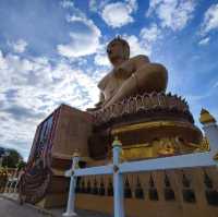 พระพุทธรูปปางประทานพร องค์ใหญ่ที่สุดในประเทศไทย