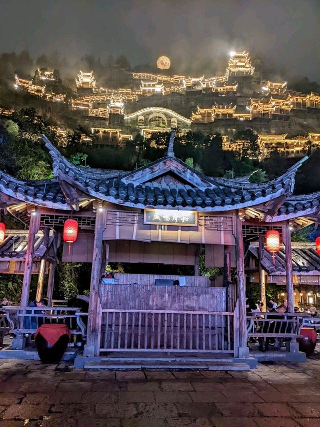 望仙谷：越夜越美麗，江西上饒的世外絕境。