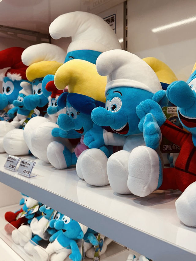 Nostalgic Fun in the Smurf Magic Forest