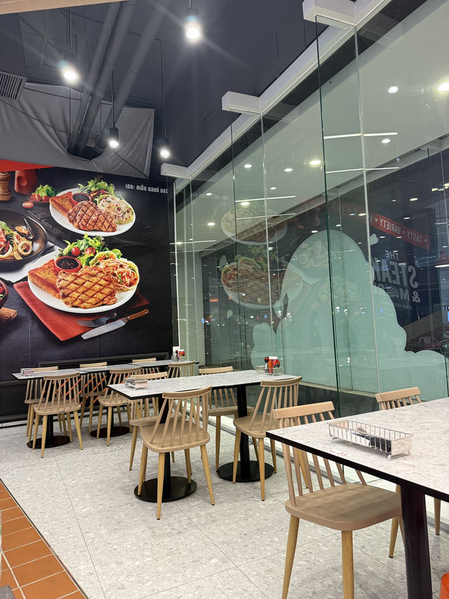 The steak and more ร้านสเต็กเปิดใหม่