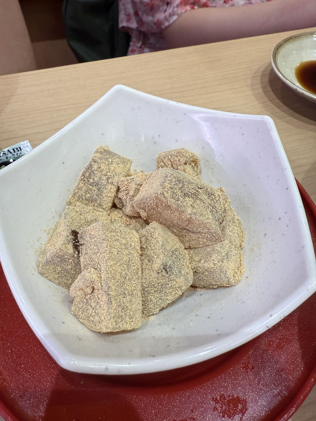Sushiro ร้านซูชิสายพานเทศกาลพูน ๆ 