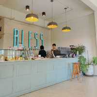 BLESS COFFEE ROASTERS - คาเฟ่นครสวรรค์
