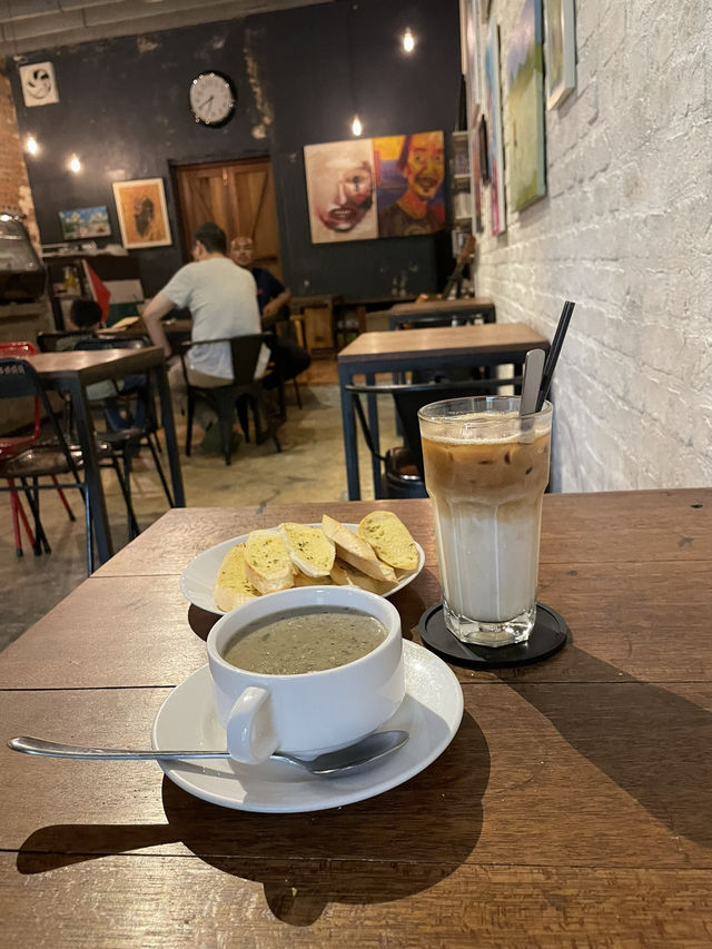 Kuala Lipis famous cafe since 2018