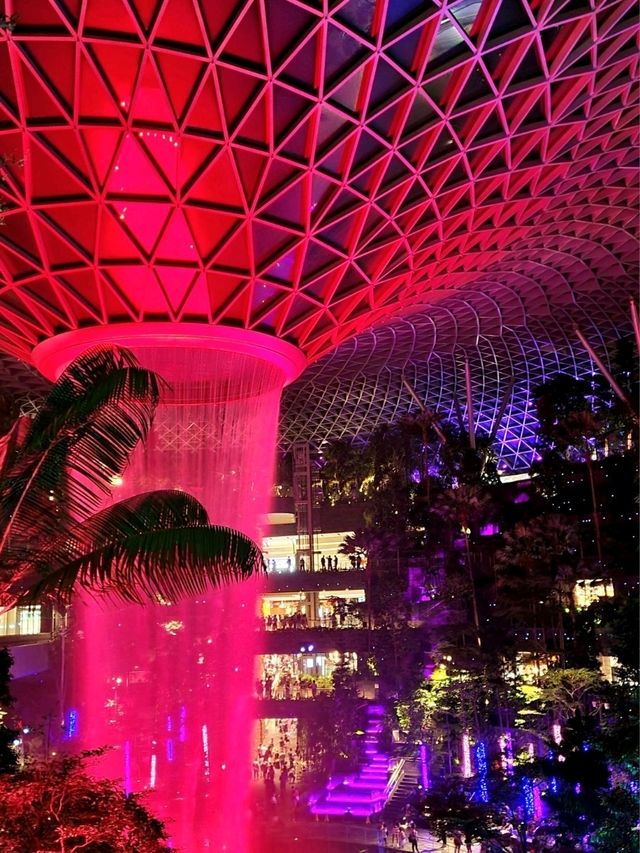 WONDERFUL, FANTASTIC JEWEL CHANGI !