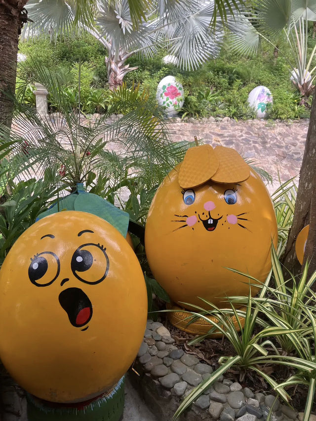100 Egg Theme Park