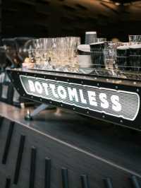 BOTTOMLESS S33