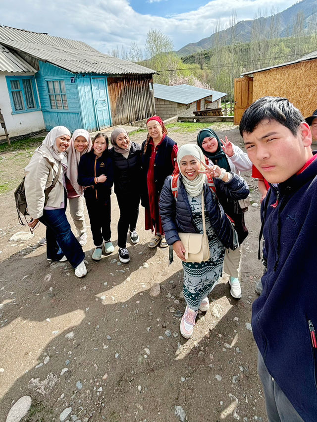 Experience Travel like a Local in Kyrgyzstan 😍