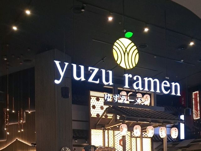 Honeymoon challenge at Yuzu Ramen!