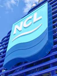 🌊🚢 Set Sail with Norwegian Cruise Line! ⚓✨