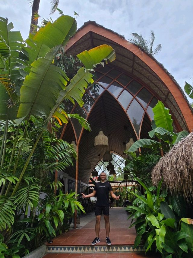Laidback and Chill at Tropical Temple Siargao