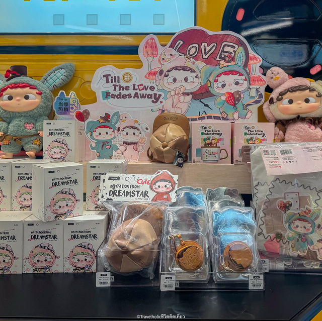 Top Toy แฟลกชิพสโตร์ที่เซี่ยงไฮ้ใหญ่มาก 
