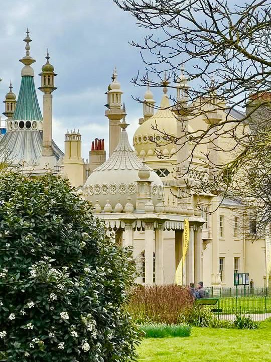 Royal Splendor: The Jewel of Brighton