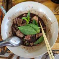 ก๋วยเตี๋ยวเรือทองผกา สาขาโคกกลอย