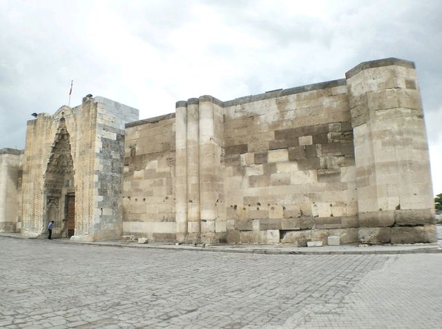 #蘇丹哈尼驛站(Sultanhanı Caravanserai)-土耳其阿克薩賴