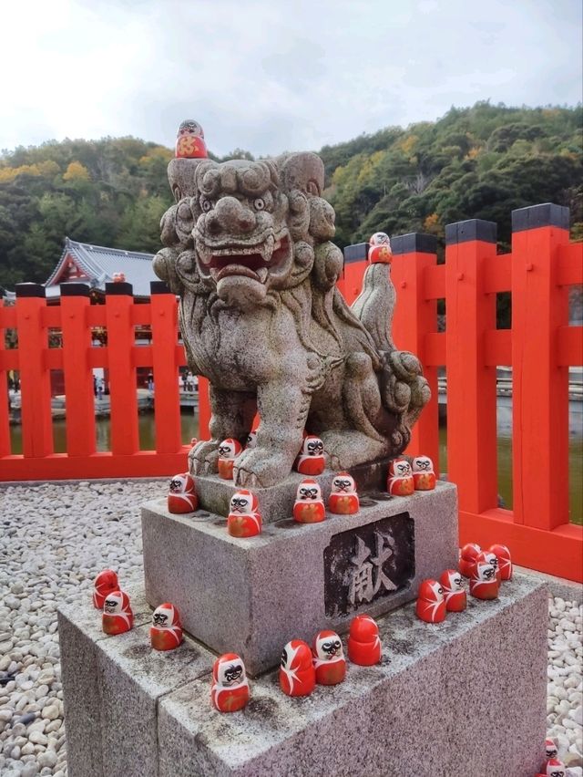大阪郊區秘境一日遊，勝尾寺祈福 × 箕面瀑布森林漫步