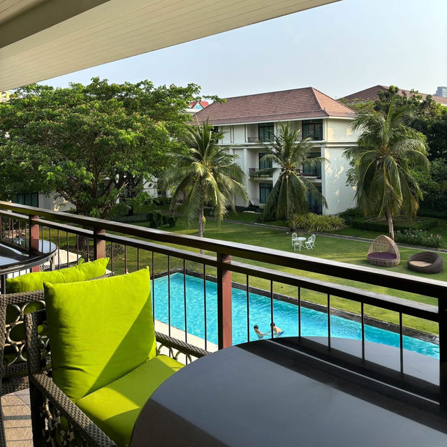 U Sathorn Bangkok ฟีลไปพักผ่อนที่ต่างจังหวัด