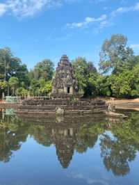 Neak poan temple, a hidden treasure in the heart of beautiful lake