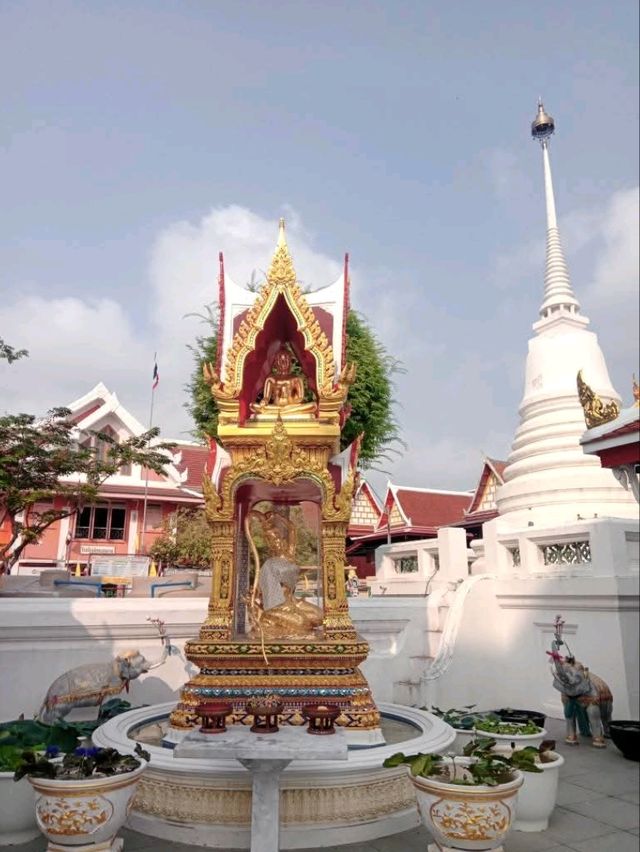 วัดตองปุหรือวัดชนะสงคราม✨️