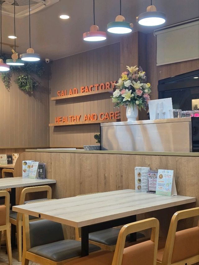 Salad Factory Little Walk Krungthepkritha
