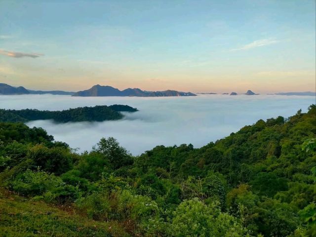 ม่อนครูบาใส อุทยานแห่งชาติแม่เมย