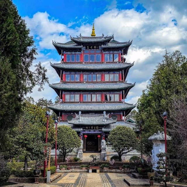 雲南 | 獅子山萬古樓，居高臨下鳥瞰麗江古城的絕佳位置