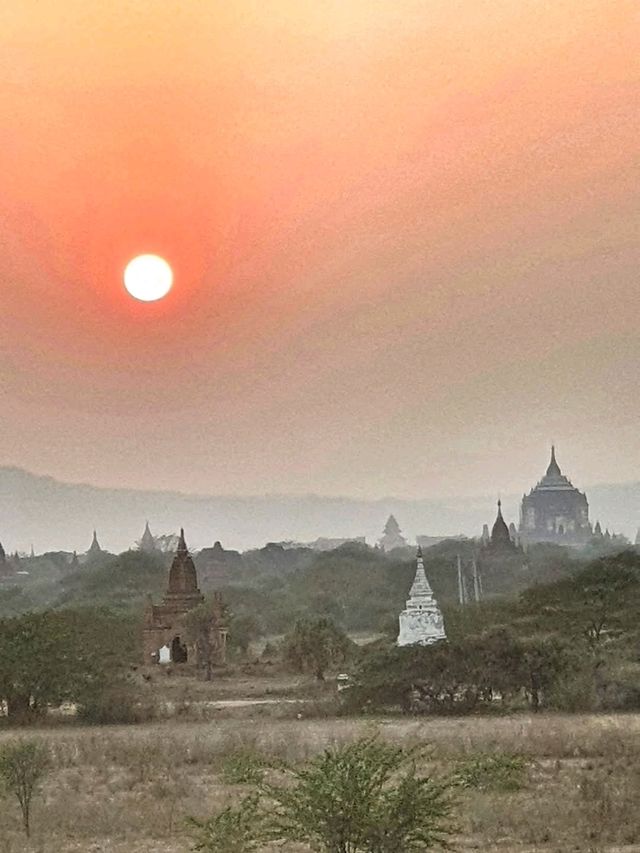 Watching the Sunrise in Bagan: A Moment of Magic