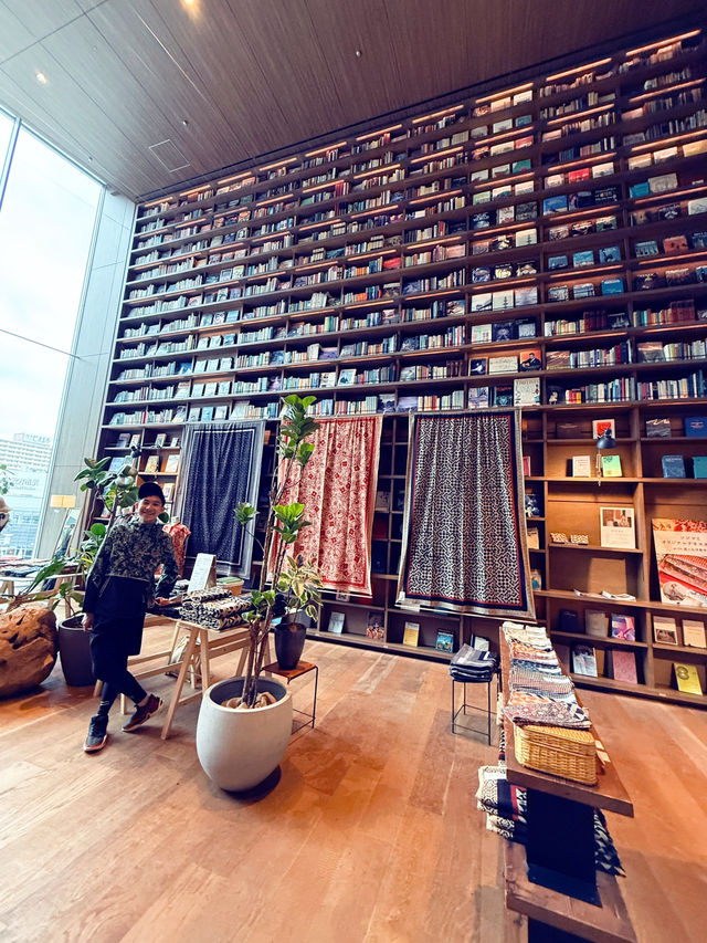 世界最美書店之一 (蔦屋書店)