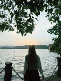 ชมวิวชิลล์ ๆ ที่ West Lake