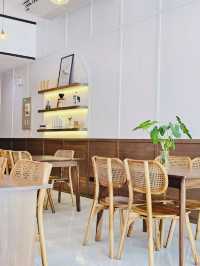 Posto. Dining