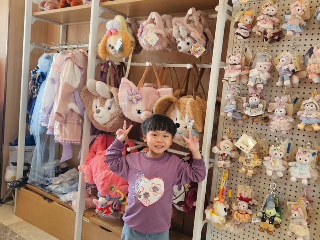 A Mini Disneyland Stay at Garden Rezen Hotel Shanghai – Perfect for Families!