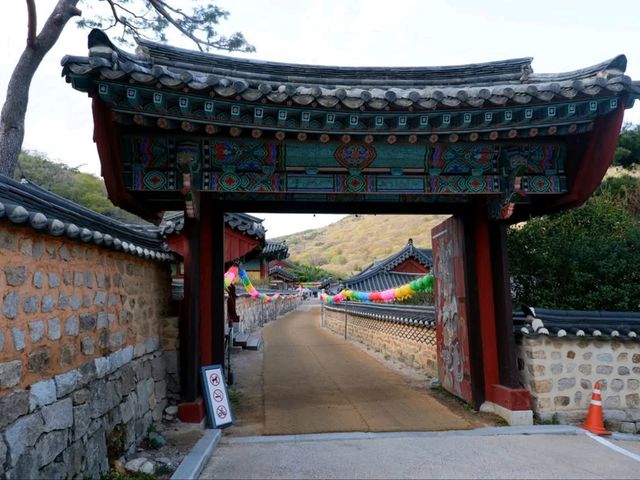 Beomeosa Temple, Vibes and History