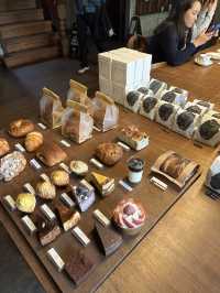 A Visit to Anthracite Cafe: Seoul’s Coffee Haven 🇰🇷☕️