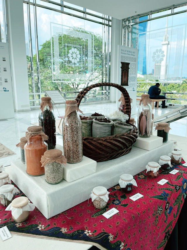 Exploring Oceans and Architecture at the Islamic Arts Museum Malaysia