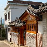 🇰🇷 Bukchon Hanok Village Tips 🏘️✨