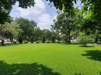 Santichaiprakarn Park: Riverside Peace by the Old Fort