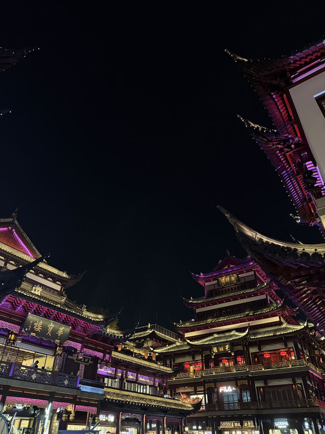 🏮✨ Yuyuan Old Street – ถนนคนเดินเมืองเก่า