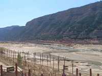 น้ำตกหูโข่วในแม่น้ำเหลือง (Hukou Waterfall) 