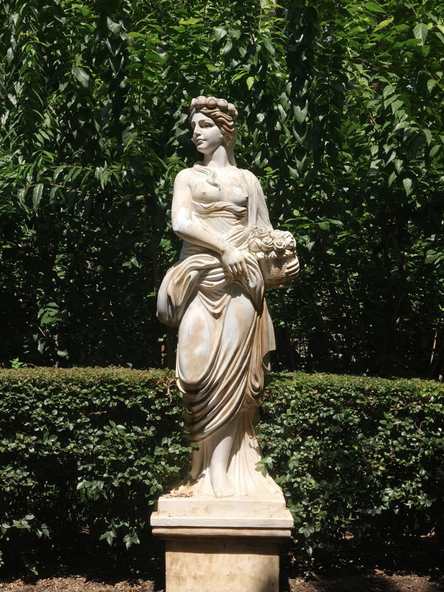 Fuxing Park – A Century‑Old French Garden in Shanghai’s Heart
