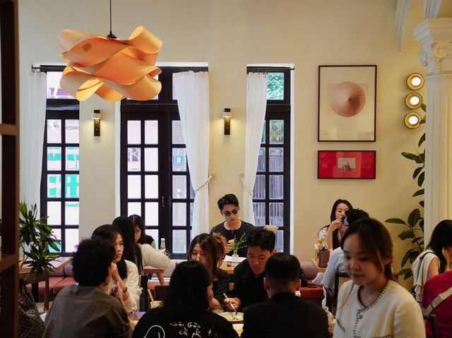 The Running Bean - 13 Ngô Thì Nhậm, HN