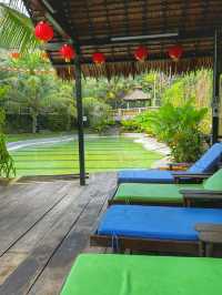 Morning Hike to a Hidden Gem: Emperor Villa Penang