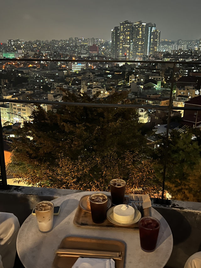 서울 해방촌 루프탑카페 추천 카페 무니