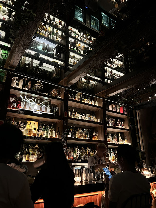 🌙 A Guide to a Fun Night-Out in Hanoi 🇻🇳