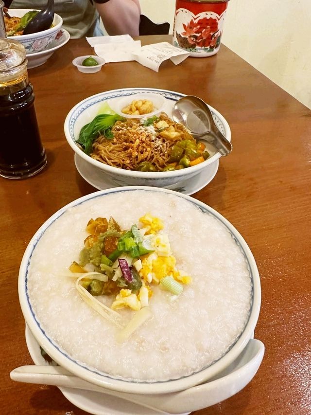 Dong tai Kopitiam