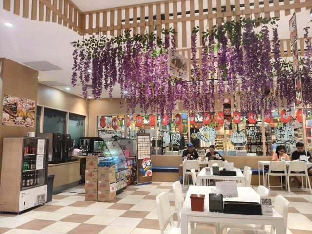 ศูนย์อาหารญี่ปุ่นแห่งแรกในชลบุรี DONKI RESTAURANT