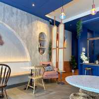 🖤 URZA Urban – คาเฟ่ลับสุดมินิมอลกลางเมืองโคราช