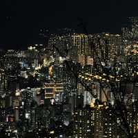 Hwangnyeongsan Mountain Beacon Mound, Busan: The Pinnacle of City Night Views